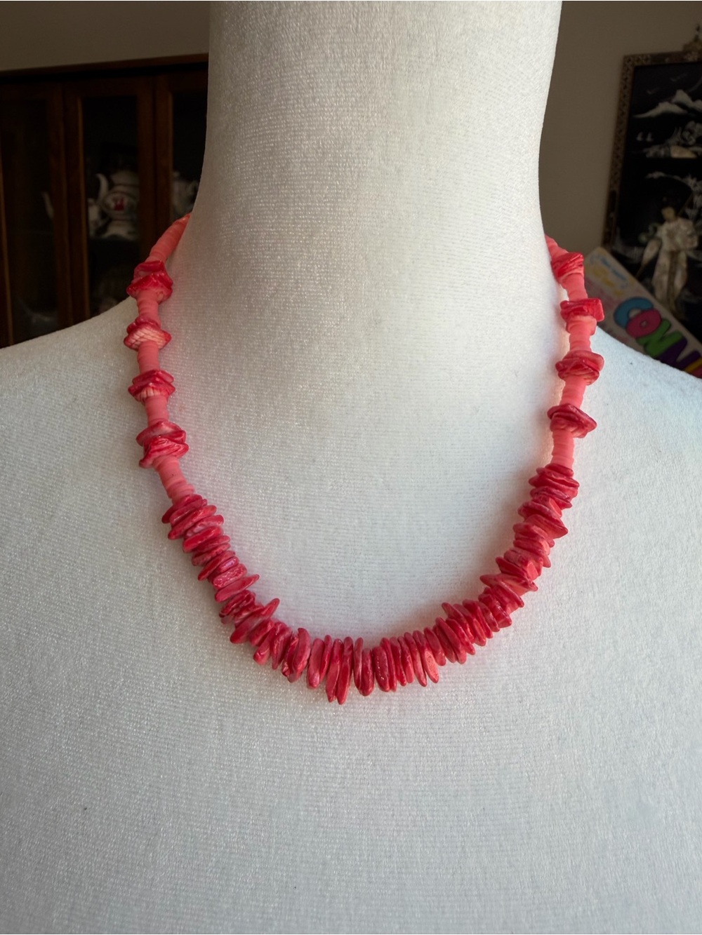Coral Pink Shell Chip Necklace for Women